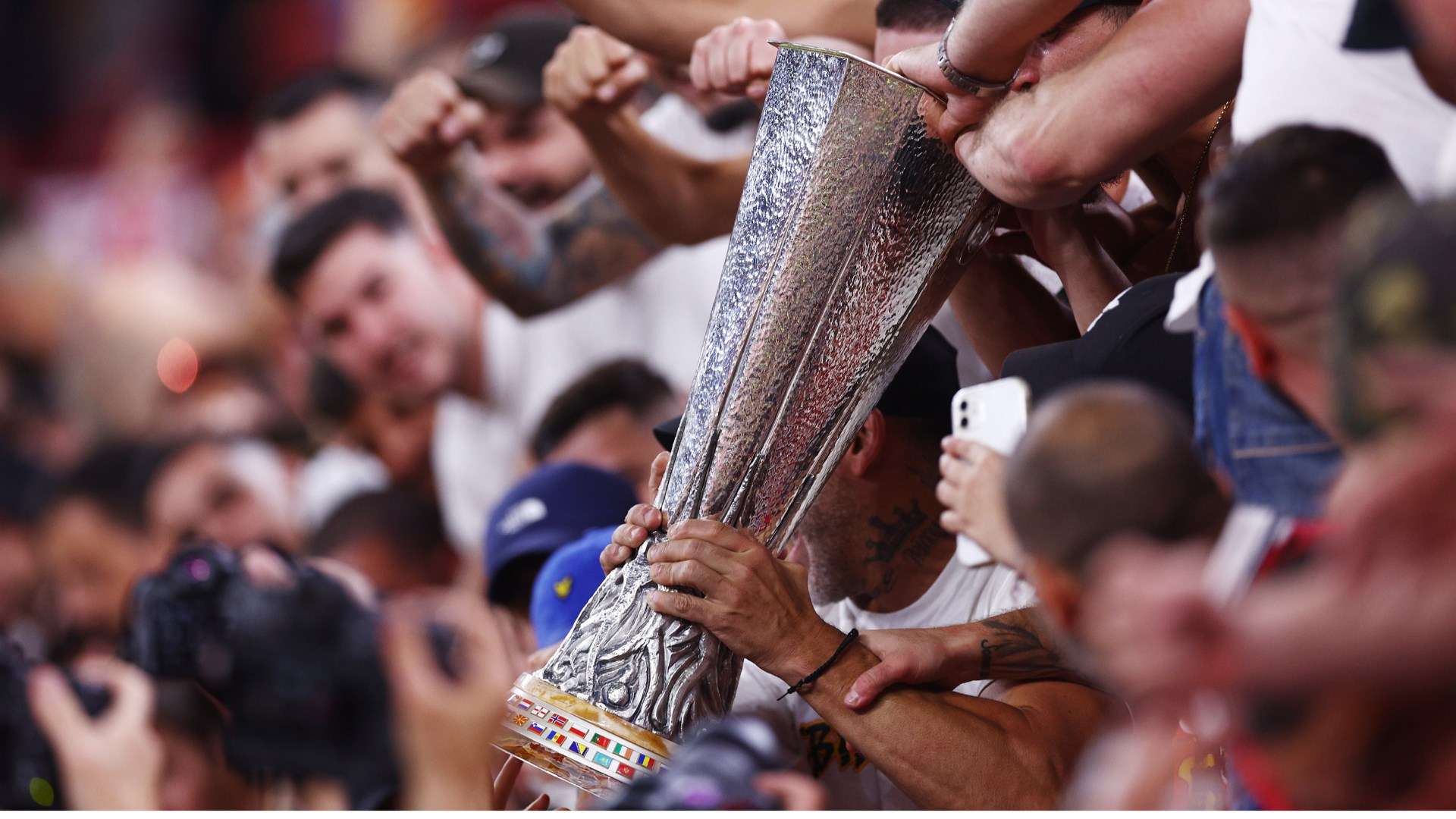 俱乐部和球 俱乐部和球